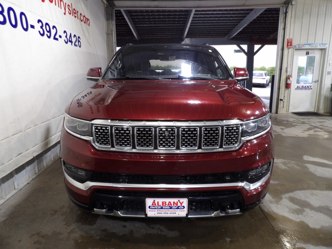 Used 2022 Jeep Grand Wagoneer Series III with VIN 1C4SJVGJ8NS185234 for sale in Albany, Minnesota