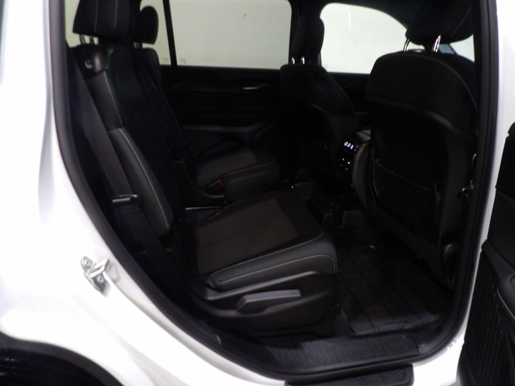 2024 Jeep Grand Cherokee L Laredo - Photo 19