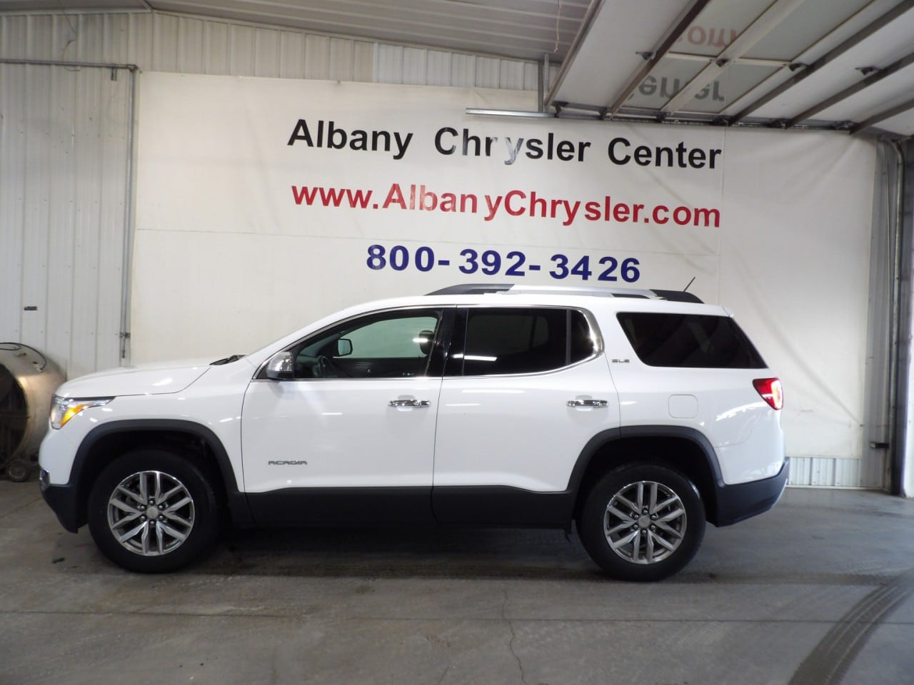 Used 2017 GMC Acadia SLE-2 with VIN 1GKKNSLA8HZ179037 for sale in Albany, Minnesota