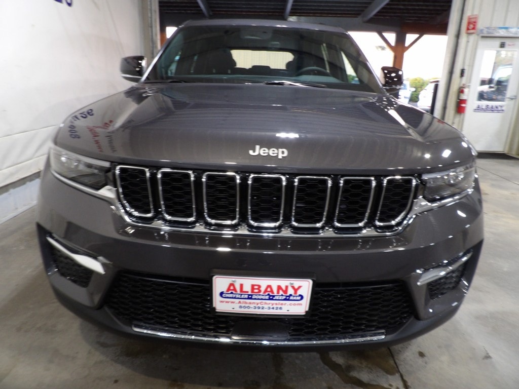 New 2025 Jeep Grand Cherokee LIMITED 4X4 Sport Utility