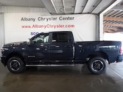 2025 Ram 3500 LARAMIE CREW CAB 4X4 6'4 BOX Pickup