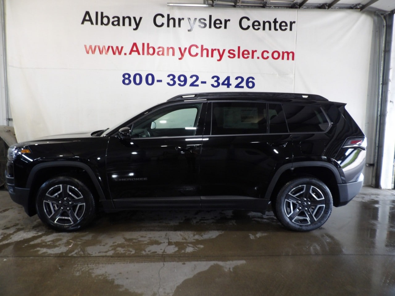 2026 Jeep Cherokee Limited HEV 4X4's photo