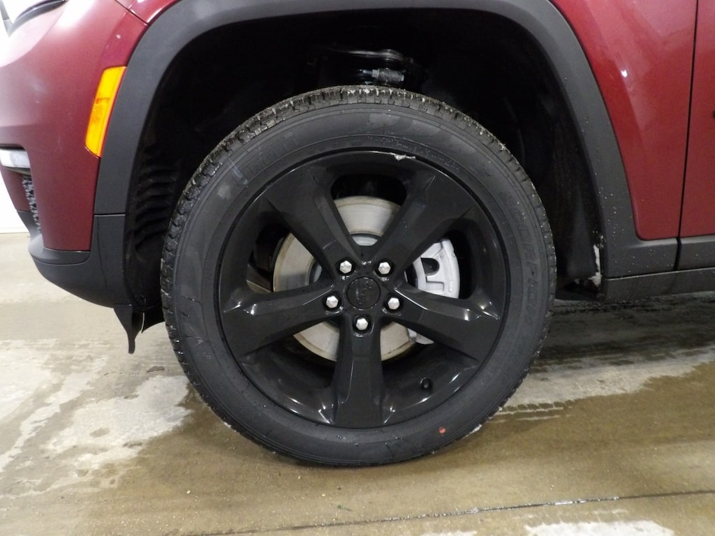 New 2025 Jeep Grand Cherokee L LIMITED 4X4 Sport Utility