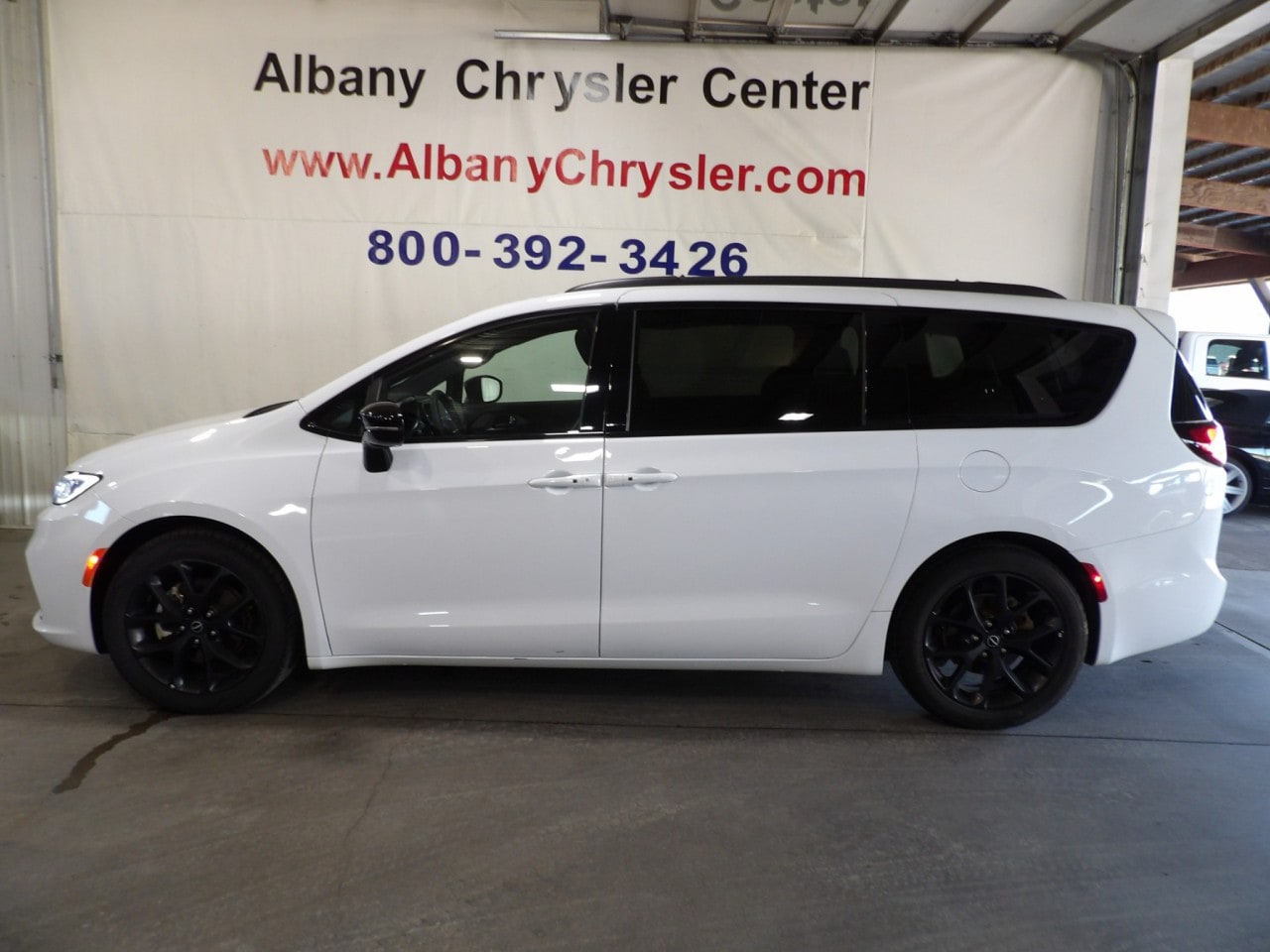 2025 Chrysler Pacifica