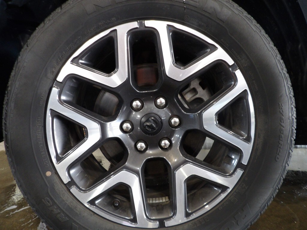 2025 Ram 1500 Laramie photo 4
