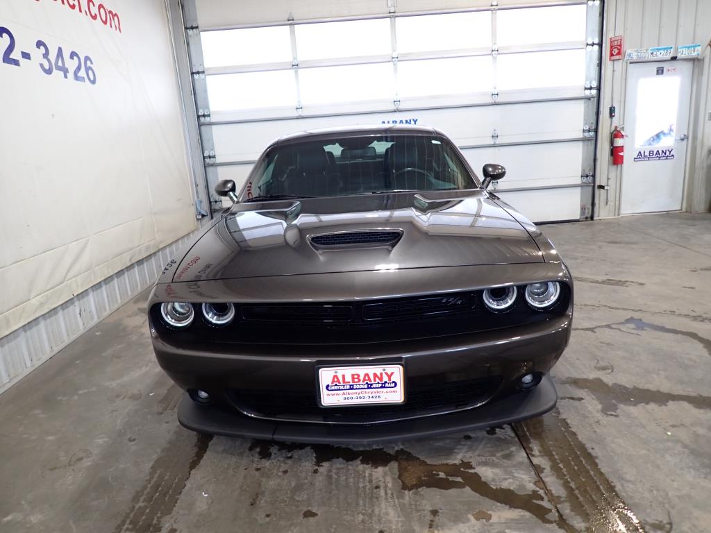 Certified 2022 Dodge Challenger R/T with VIN 2C3CDZBT0NH233848 for sale in Albany, Minnesota