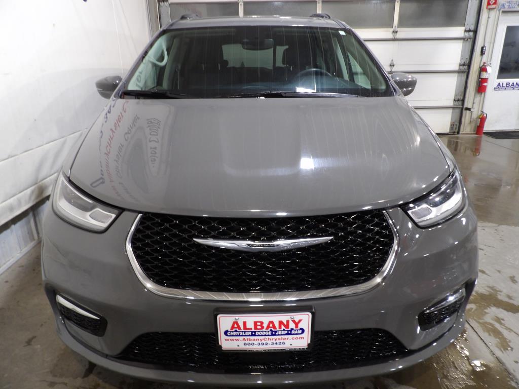 Certified 2022 Chrysler Pacifica Touring L with VIN 2C4RC1BG1NR142255 for sale in Albany, Minnesota