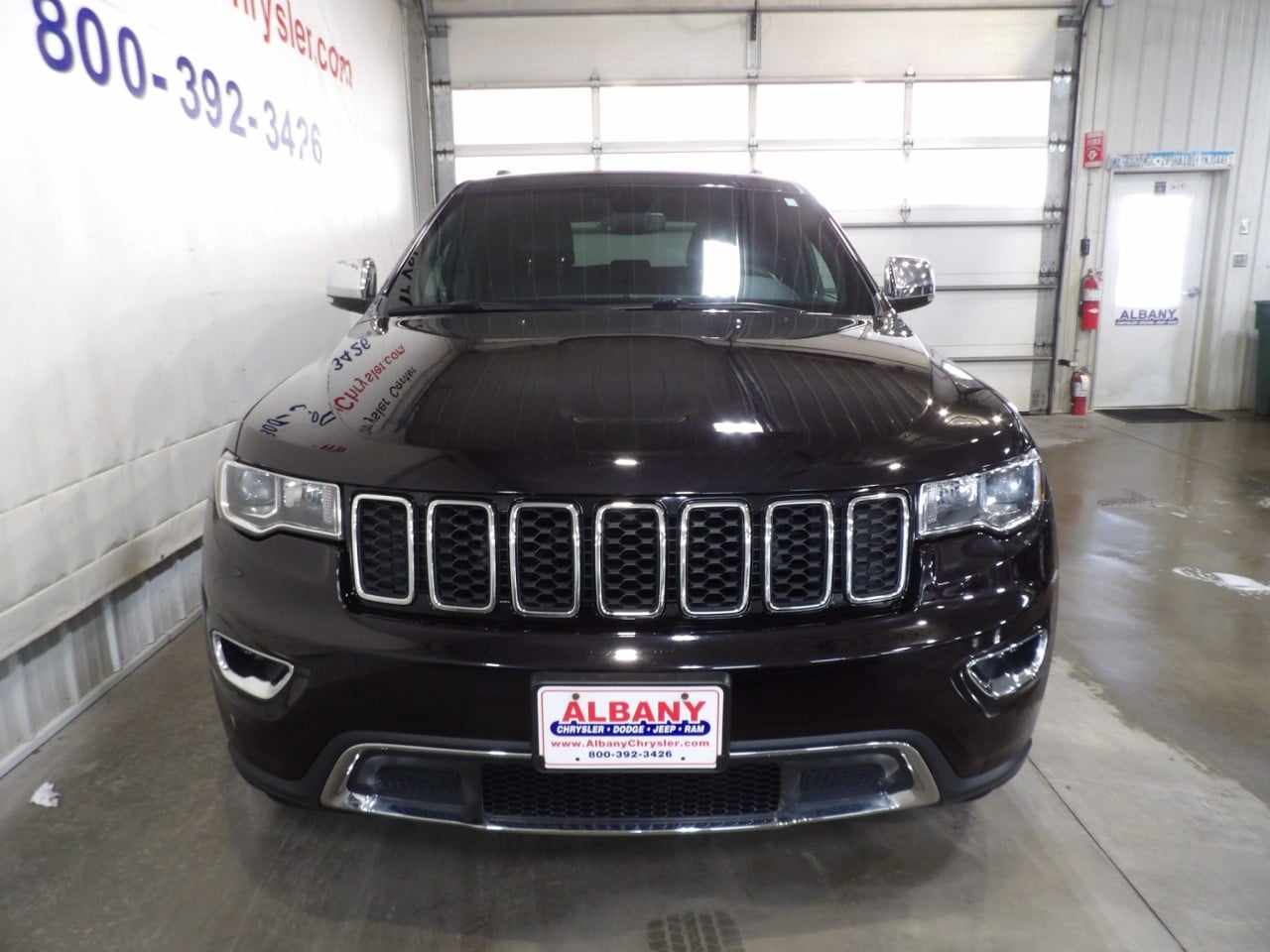 Used 2018 Jeep Grand Cherokee Limited with VIN 1C4RJFBG8JC370646 for sale in Albany, Minnesota