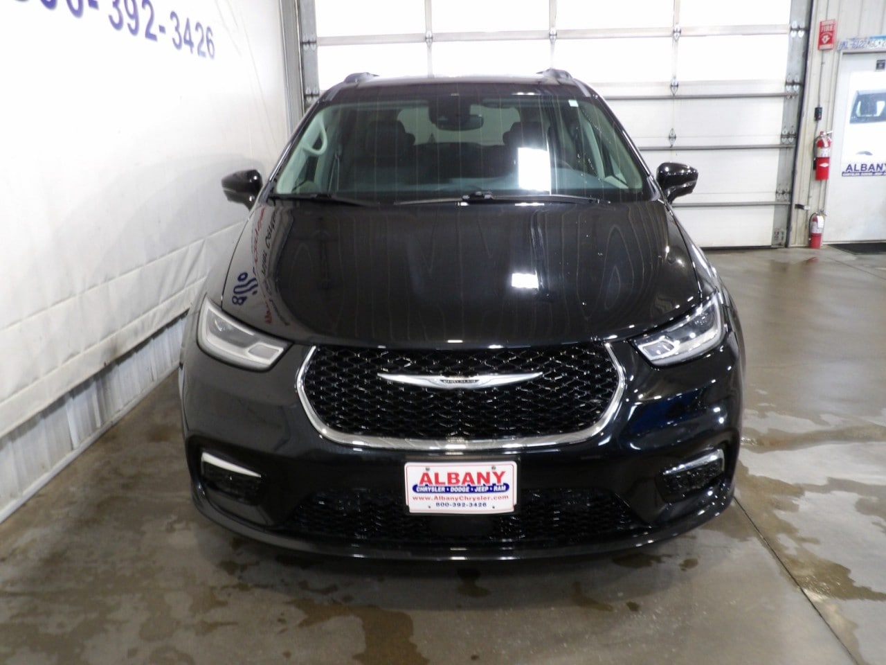 Certified 2022 Chrysler Pacifica Touring L with VIN 2C4RC1BG0NR146345 for sale in Albany, Minnesota