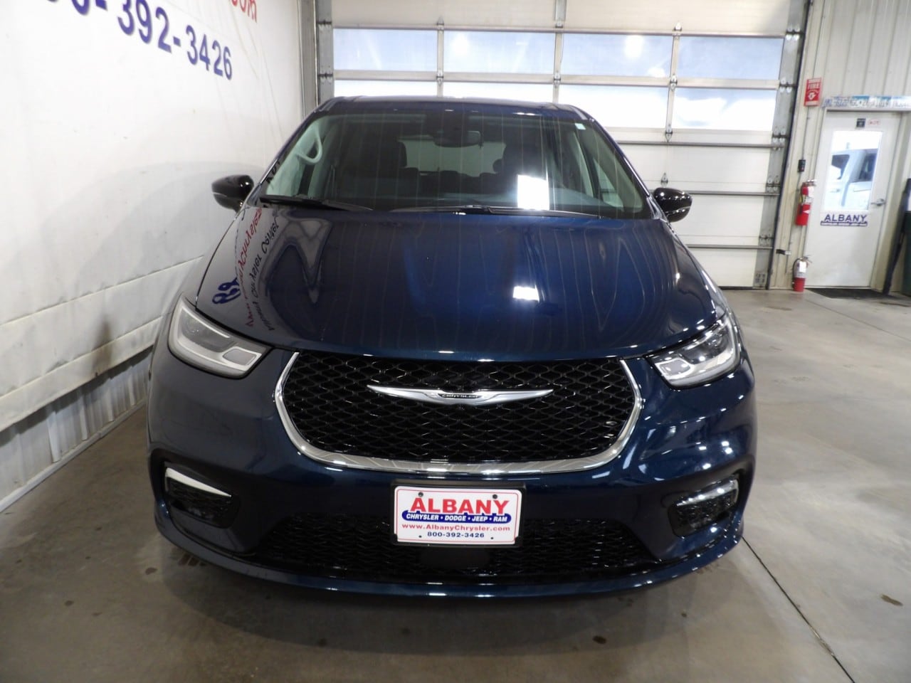 Certified 2024 Chrysler Pacifica Touring L with VIN 2C4RC3BG5RR201664 for sale in Albany, Minnesota