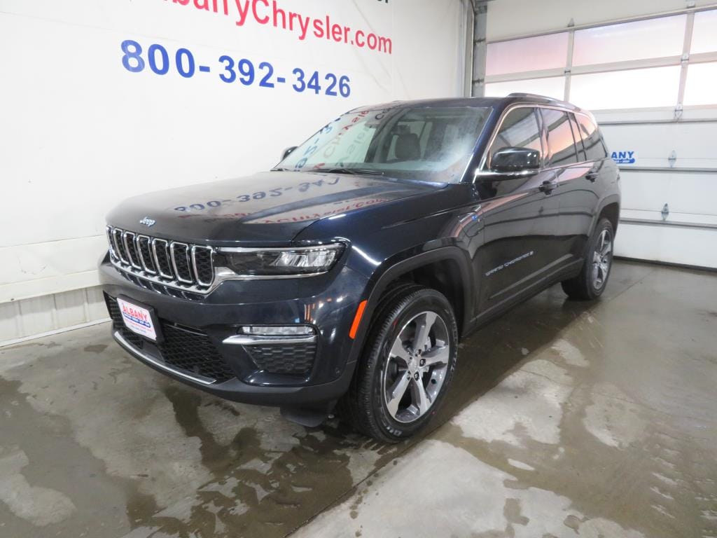 Certified 2022 Jeep Grand Cherokee 4xe with VIN 1C4RJYB64N8756766 for sale in Albany, Minnesota