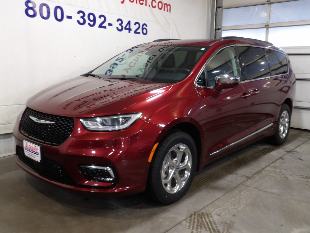 Certified 2022 Chrysler Pacifica Limited with VIN 2C4RC3GG9NR119794 for sale in Albany, Minnesota