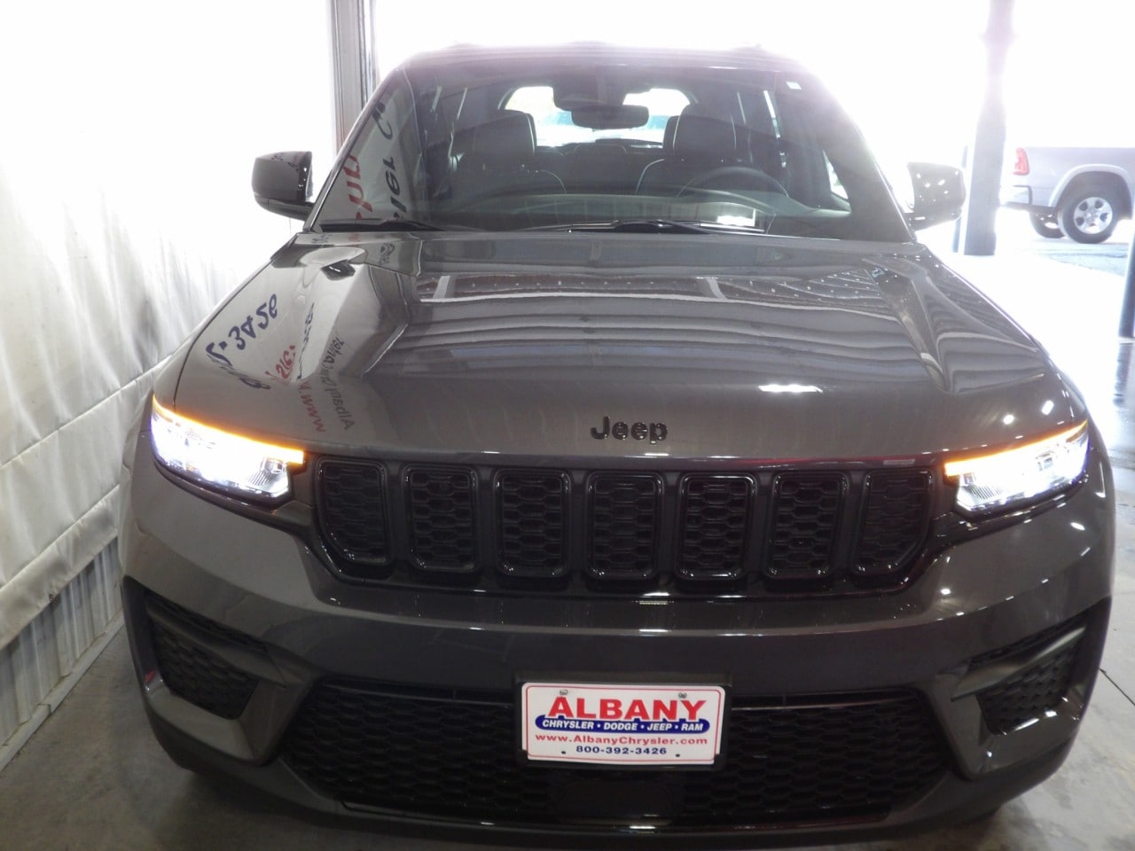 Certified 2023 Jeep Grand Cherokee Altitude with VIN 1C4RJHAG6P8789183 for sale in Albany, Minnesota