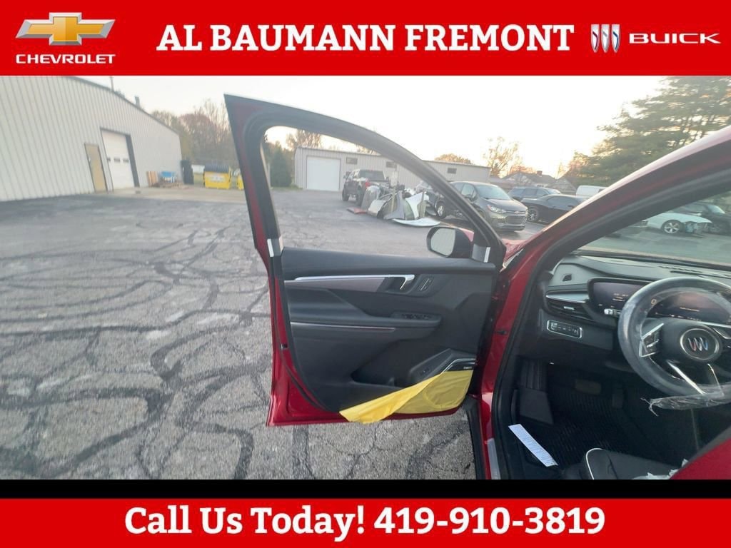 New 2026 Buick Enclave Preferred SUV