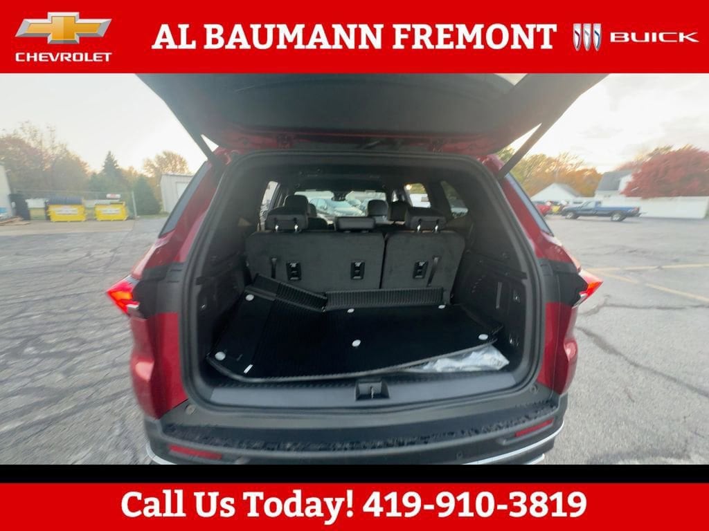 2026 Buick Enclave Preferred - Photo 8