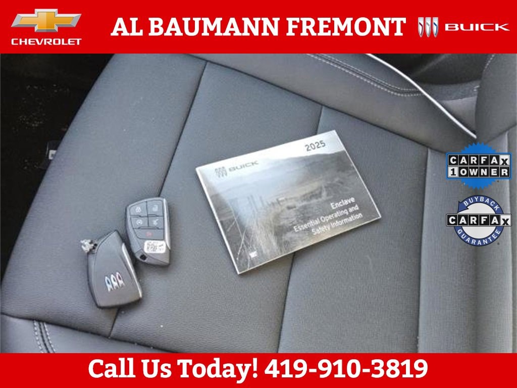 Used 2025 Buick Enclave Preferred SUV