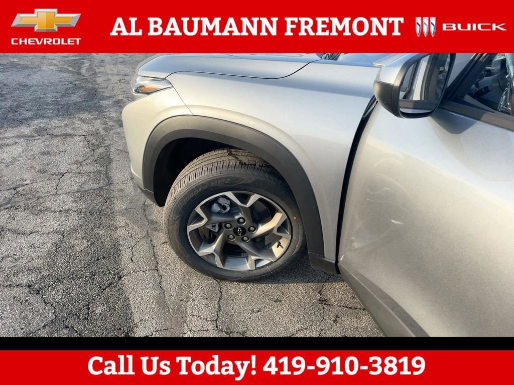 2026 Chevrolet Trax LT - Photo 28