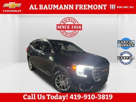 Featured Used 2024 GMC Terrain SLT SUV for sale in Port Clinton, OH