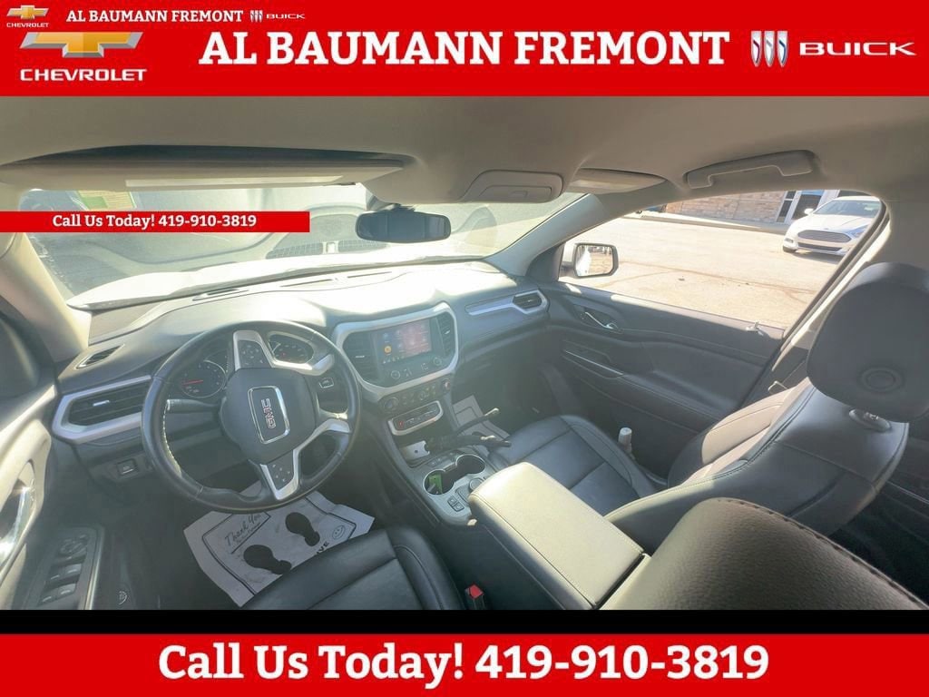2023 GMC Acadia SLT - Photo 19