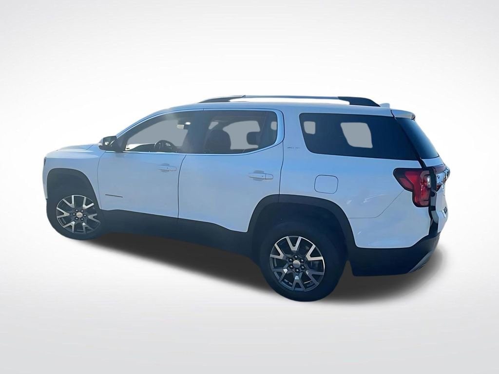 2023 GMC Acadia SLT - Photo 10