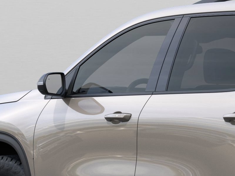 2027 Chevrolet Traverse Z71 - Photo 12