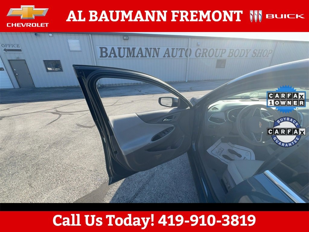 Used 2020 Chevrolet Malibu LT Car