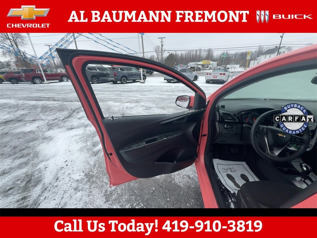 Used 2018 Chevrolet Spark 1LT with VIN KL8CD6SA5JC474058 for sale in Fremont, OH