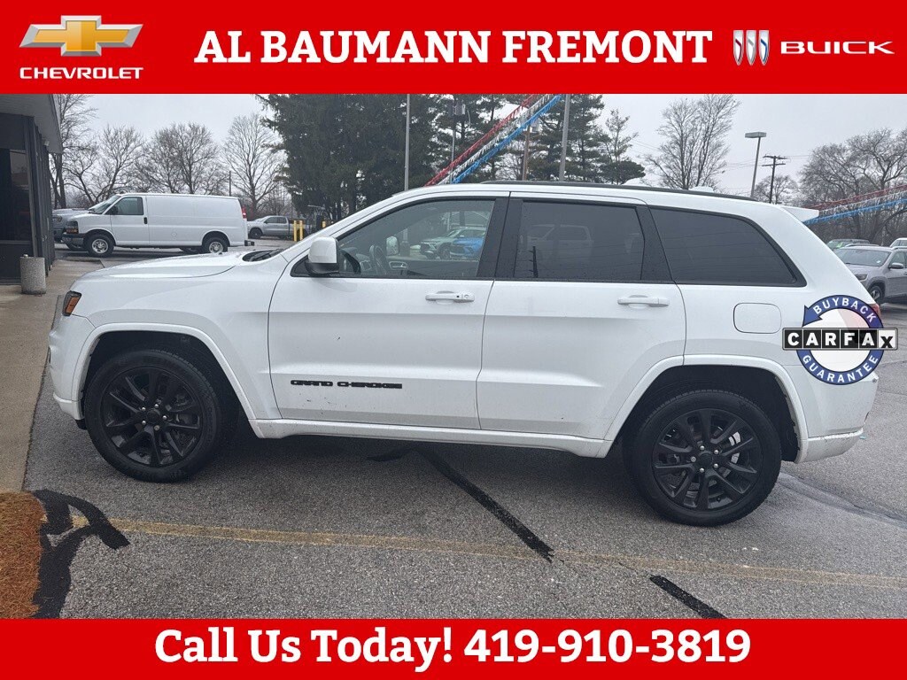 Used 2018 Jeep Grand Cherokee Altitude
