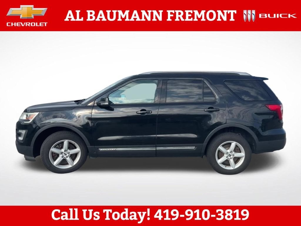 Used 2017 Ford Explorer XLT