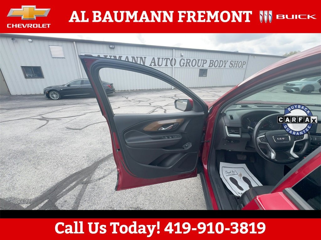 Used 2020 GMC Terrain SLE SUV