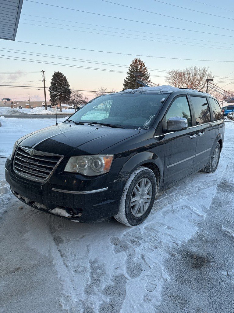 2008 Chrysler Town & Country Limited