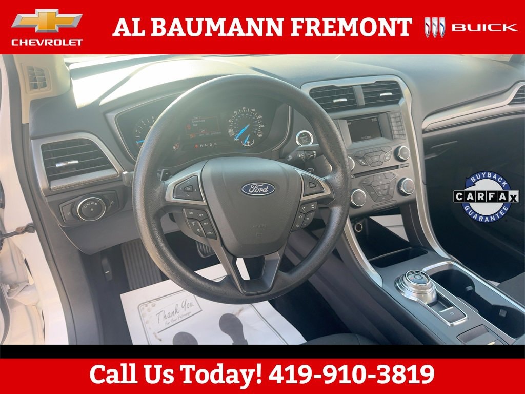 Used 2018 Ford Fusion SE