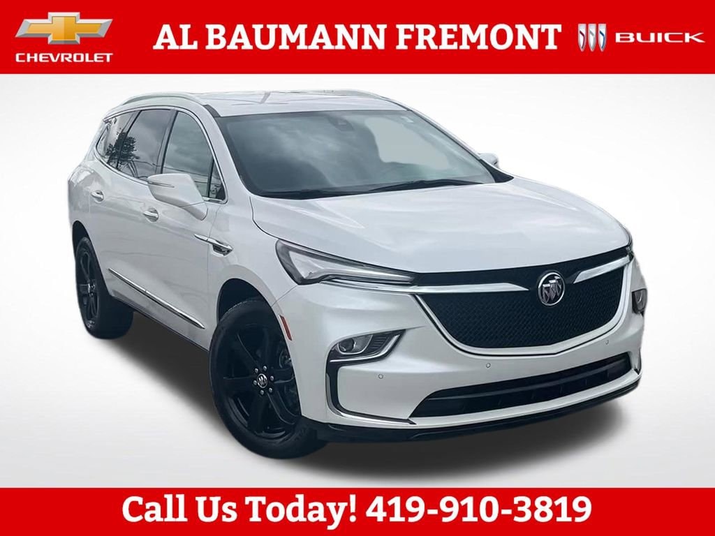 Used 2024 Buick Enclave Essence SUV