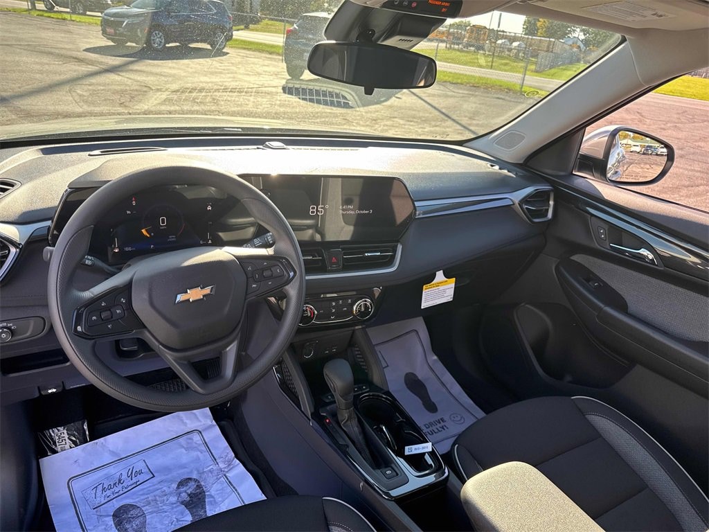 New 2025 Chevrolet Trailblazer LT SUV
