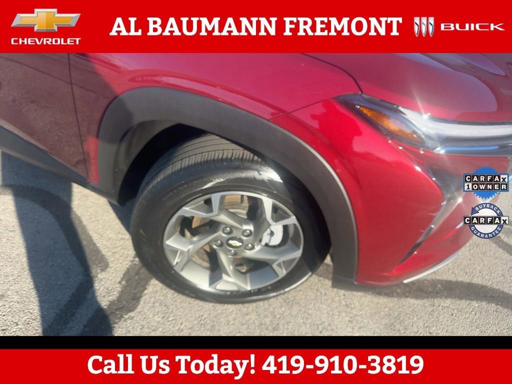 2025 Chevrolet Trax LT - Photo 28