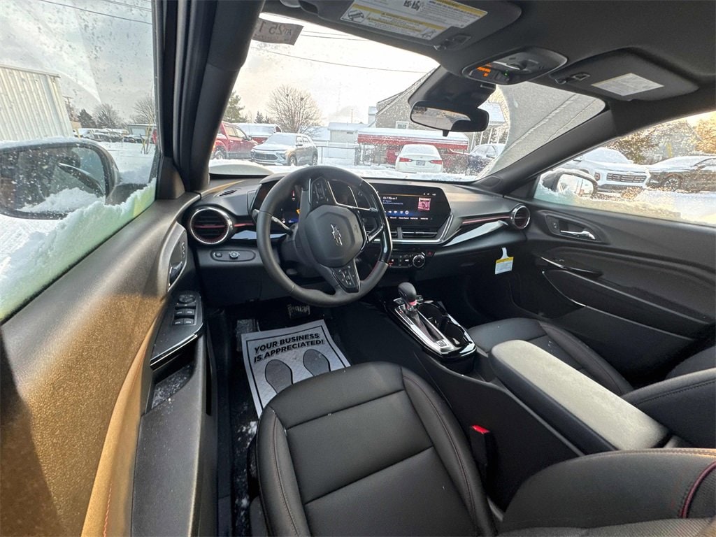 New 2025 Chevrolet Trax 2RS SUV