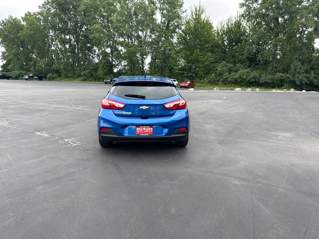 Used 2017 Chevrolet Cruze LT Car