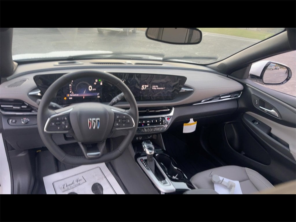 New 2026 Buick Envista Avenir SUV