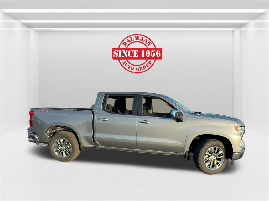 2026 Chevrolet Silverado 1500 LT photo 4