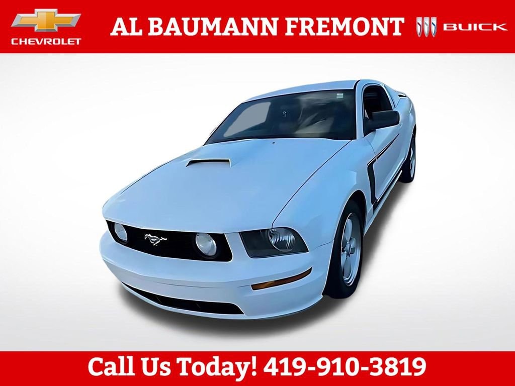 Used 2007 Ford Mustang GT Deluxe with VIN 1ZVFT82H175344563 for sale in Fremont, OH