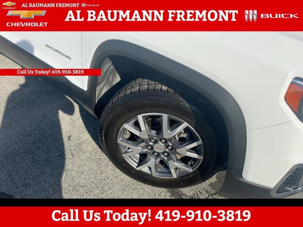2023 GMC Acadia SLT - Photo 27