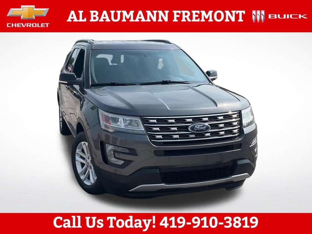 Used 2017 Ford Explorer XLT