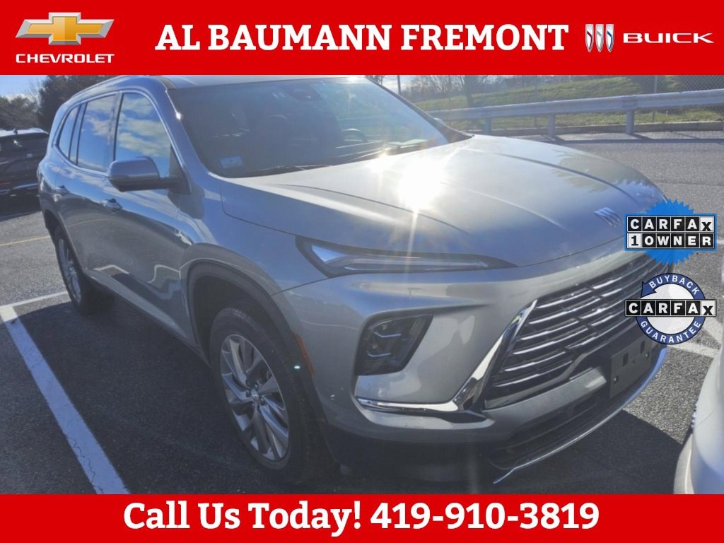 Used 2025 Buick Enclave Preferred SUV