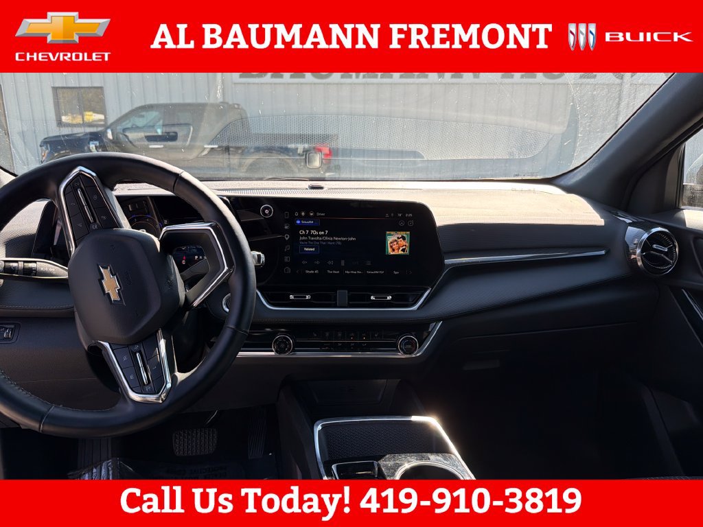 2025 Chevrolet Equinox LT - Photo 12