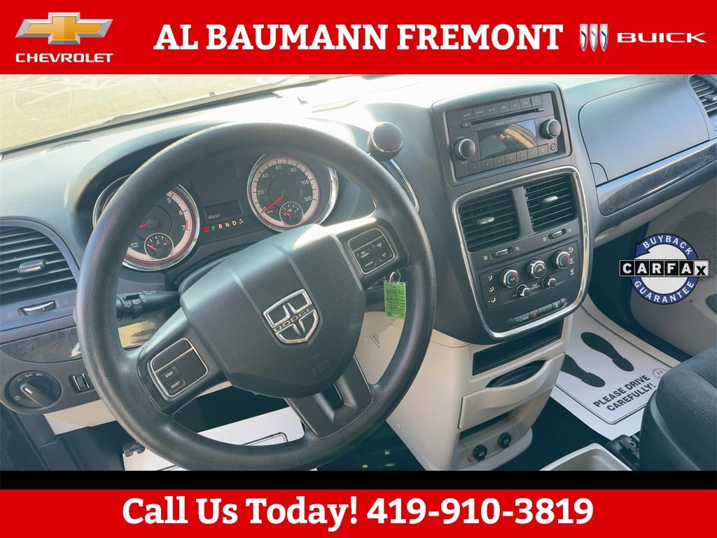 Used 2016 Dodge Grand Caravan SE