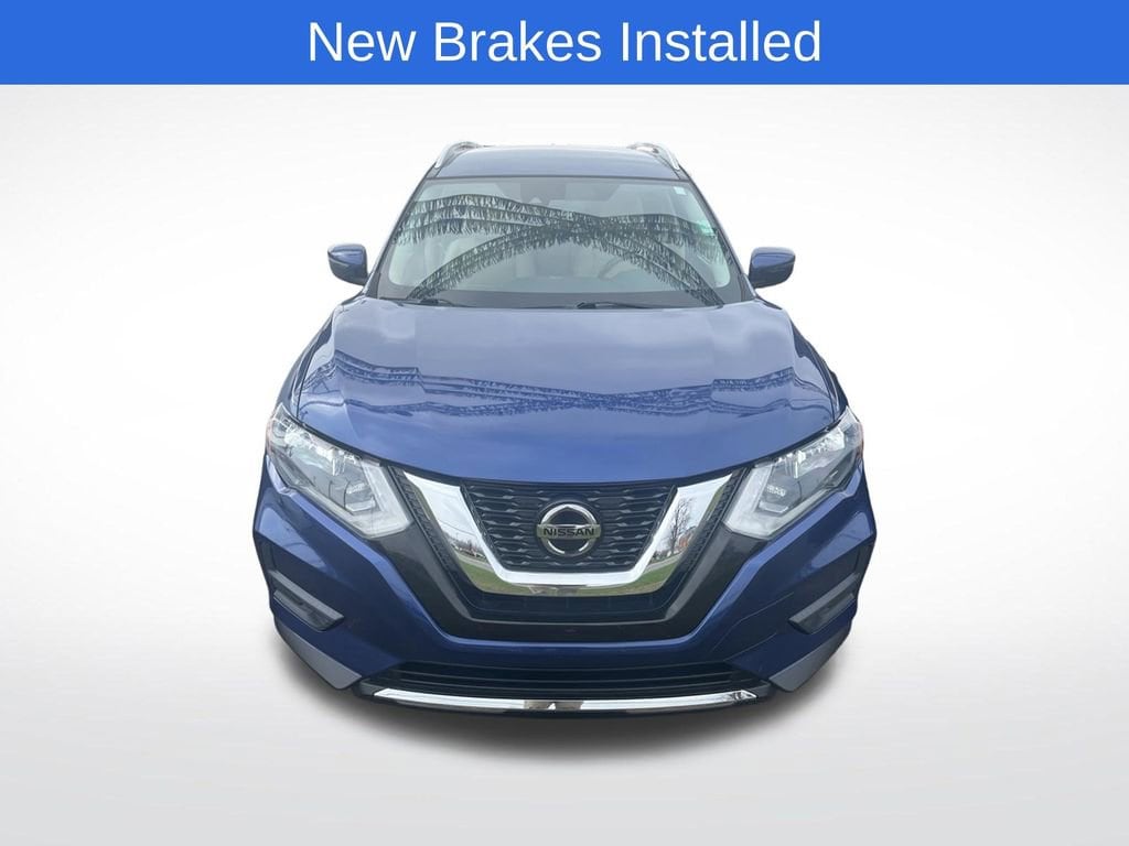 Used 2020 Nissan Rogue SV with VIN JN8AT2MV0LW111912 for sale in Fremont, OH
