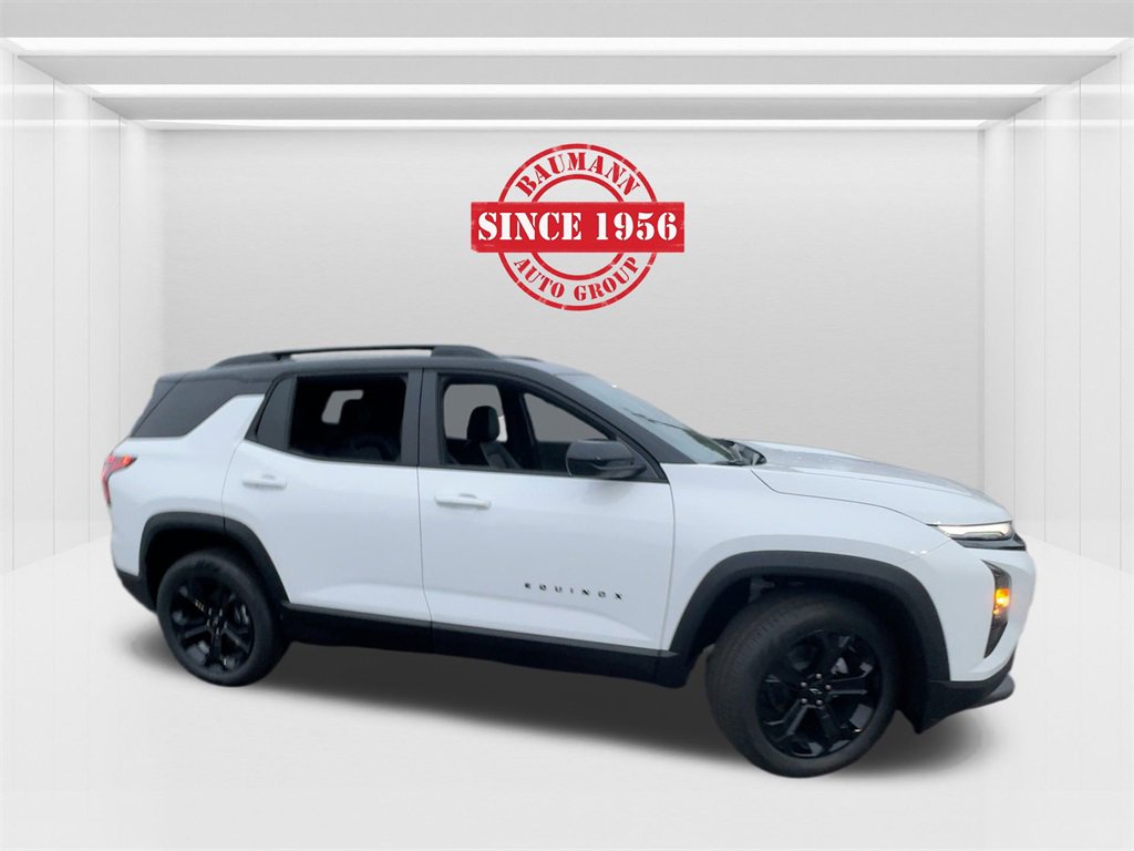 2026 Chevrolet Equinox LT photo 3