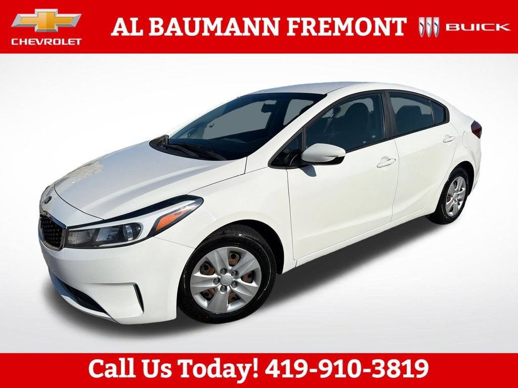 Used 2018 Kia FORTE LX with VIN 3KPFK4A76JE177362 for sale in Tiffin, OH