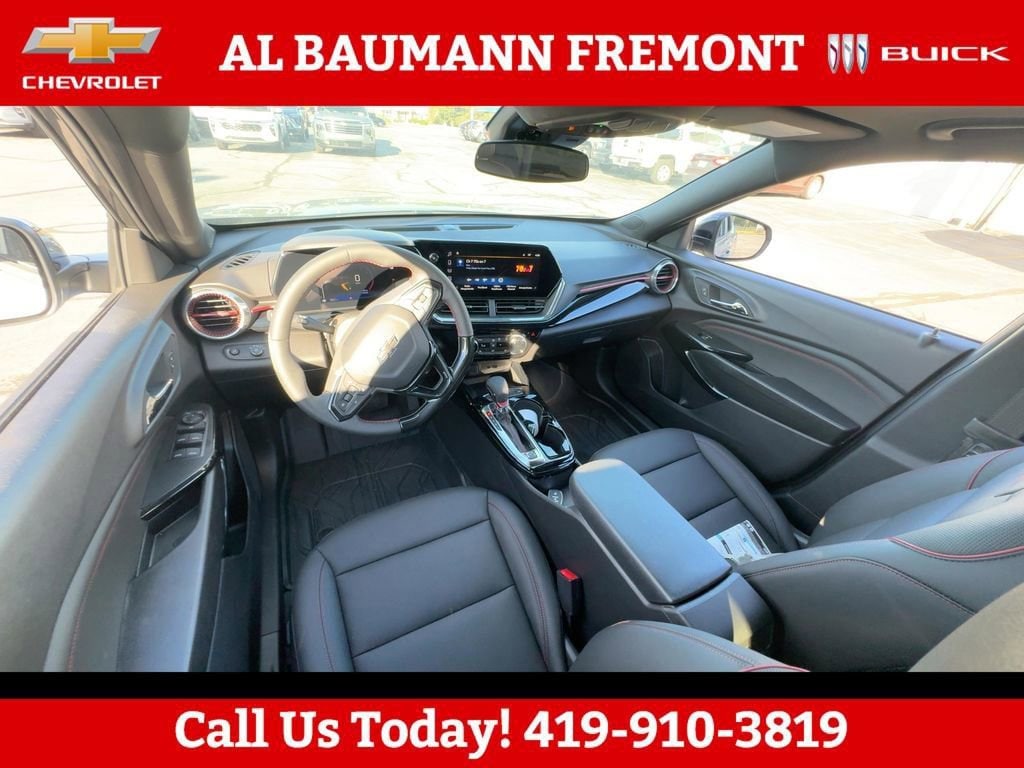 2026 Chevrolet Trax LT - Photo 17