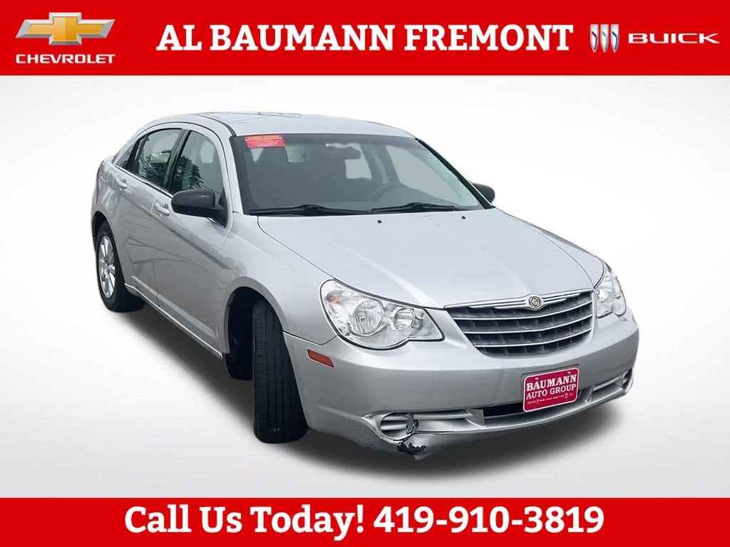 2010 Chrysler Sebring Touring's photo